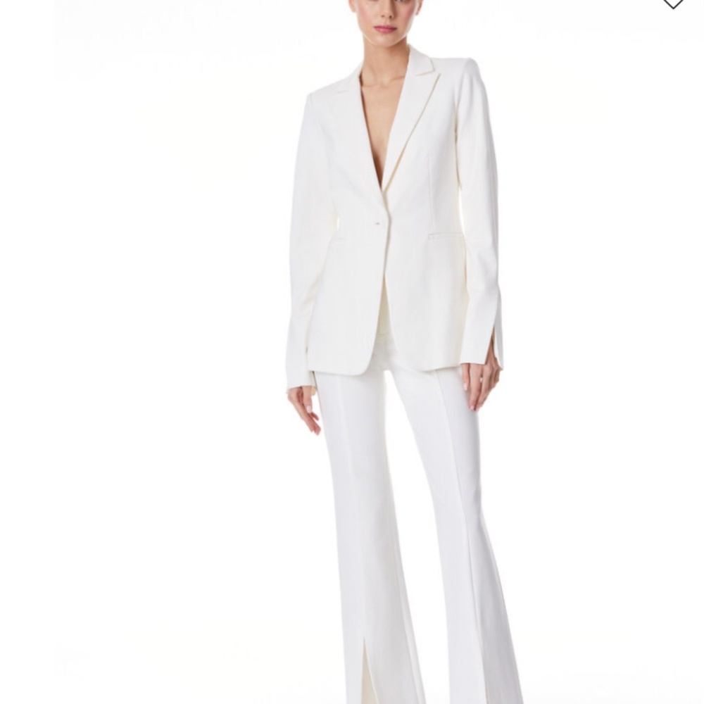 NEW WITH TAGS Alice & Olivia Breann fitted blazer off white size 0 - Picture 3 of 10